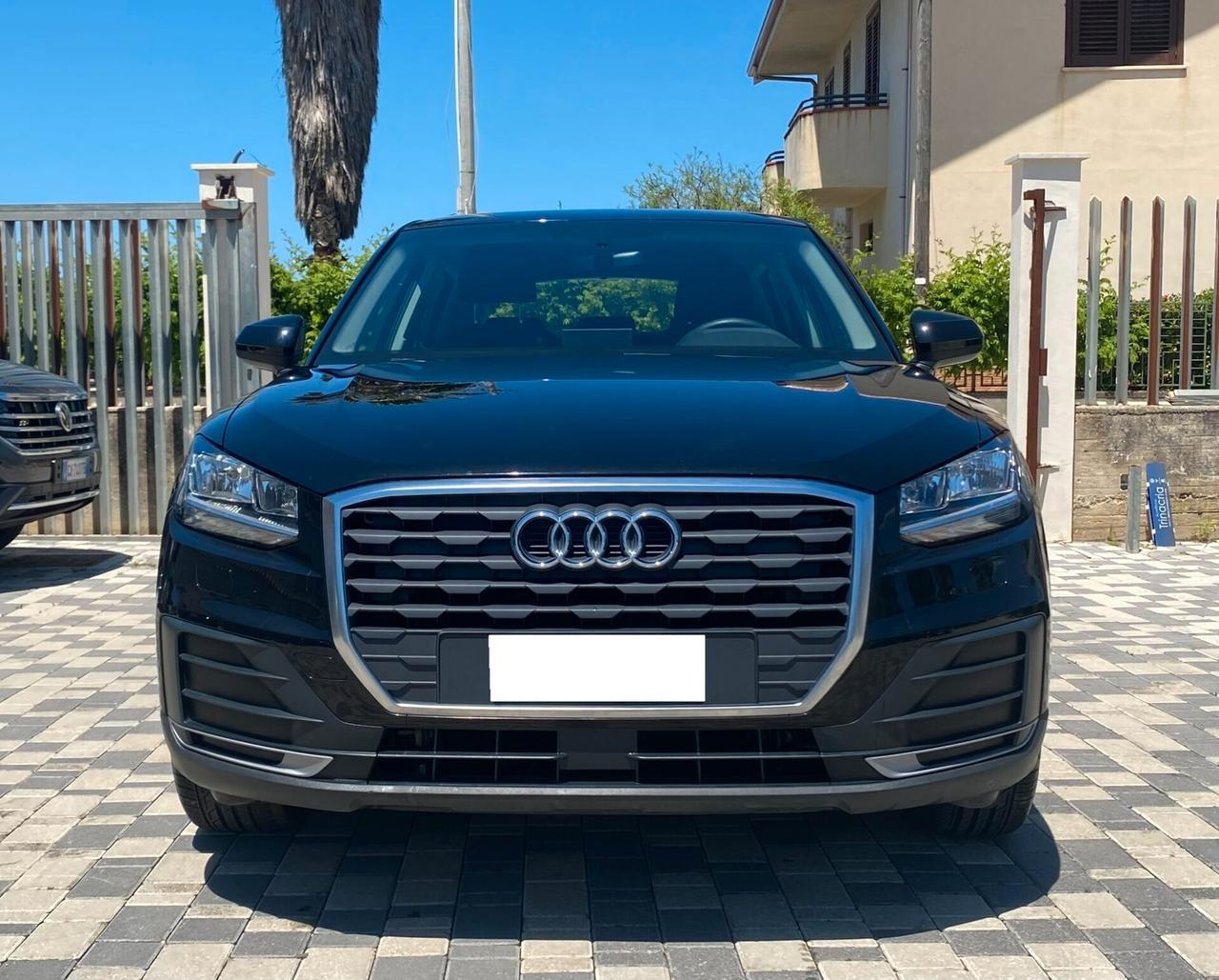 Audi Q2 Business 1.6 TDI 116CV 30