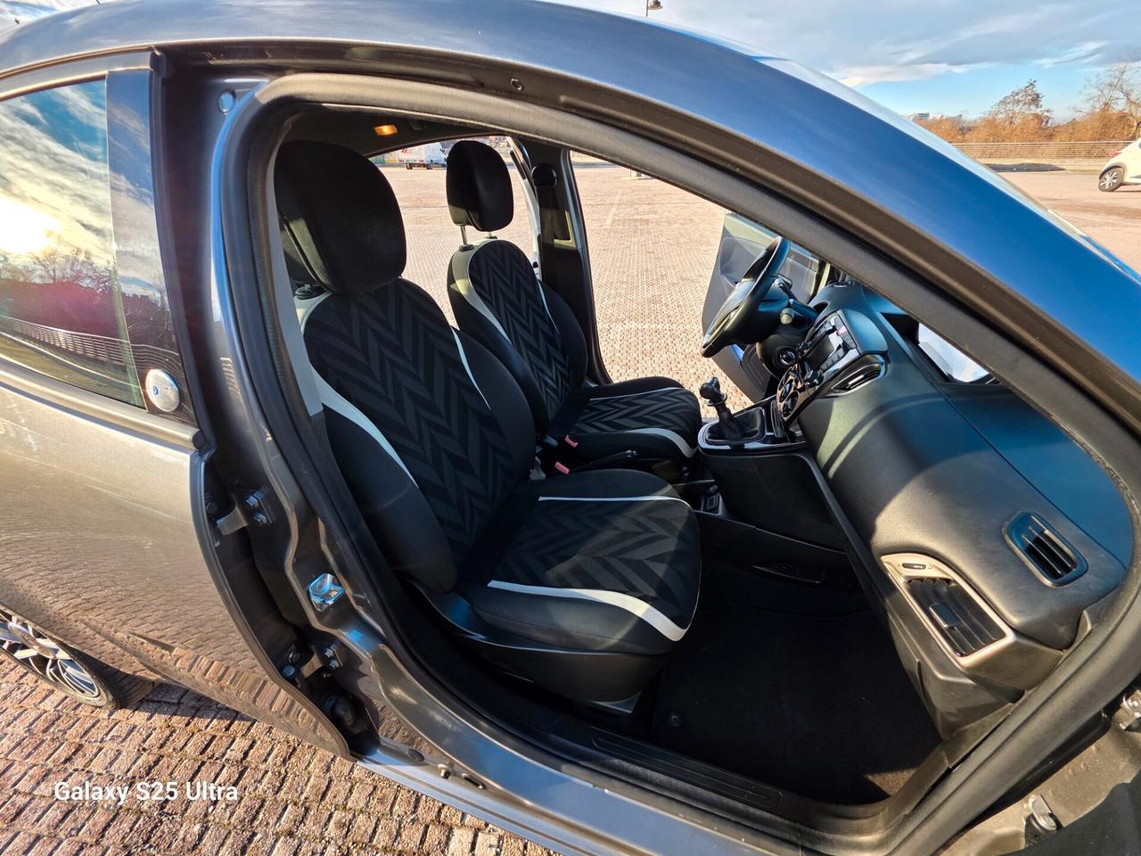 Lancia Ypsilon 1.2 GPL ritiro usato/scambio