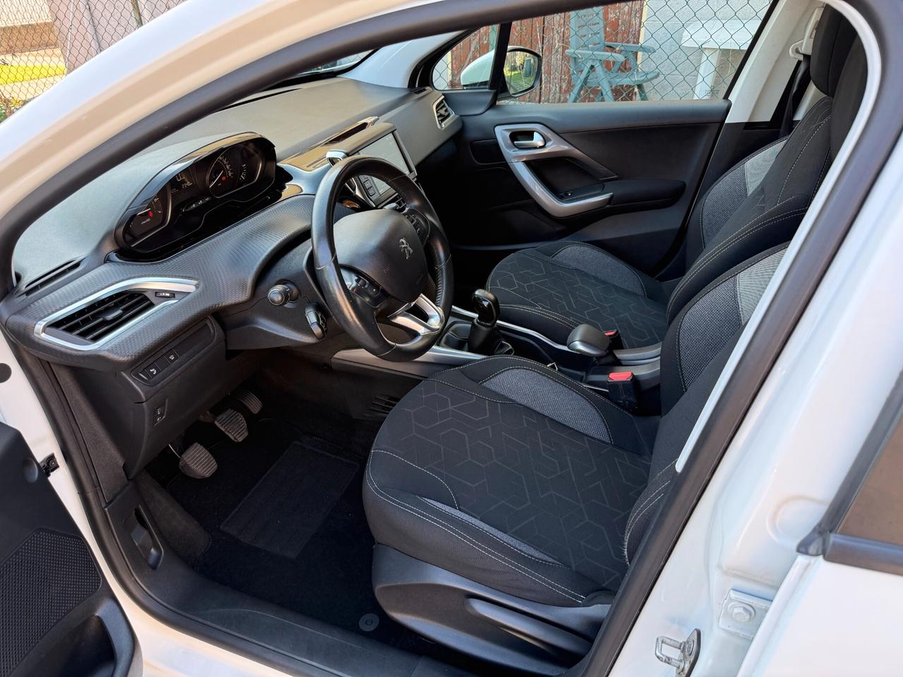 Peugeot 2008 PureTech 82 S&S Active