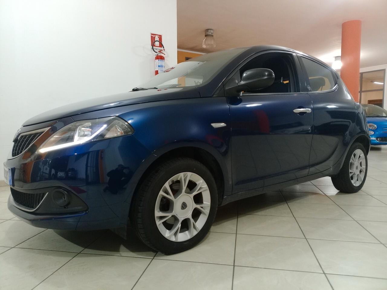 Lancia Ypsilon 1.2 69 CV 5 porte GPL Ecochic Gold