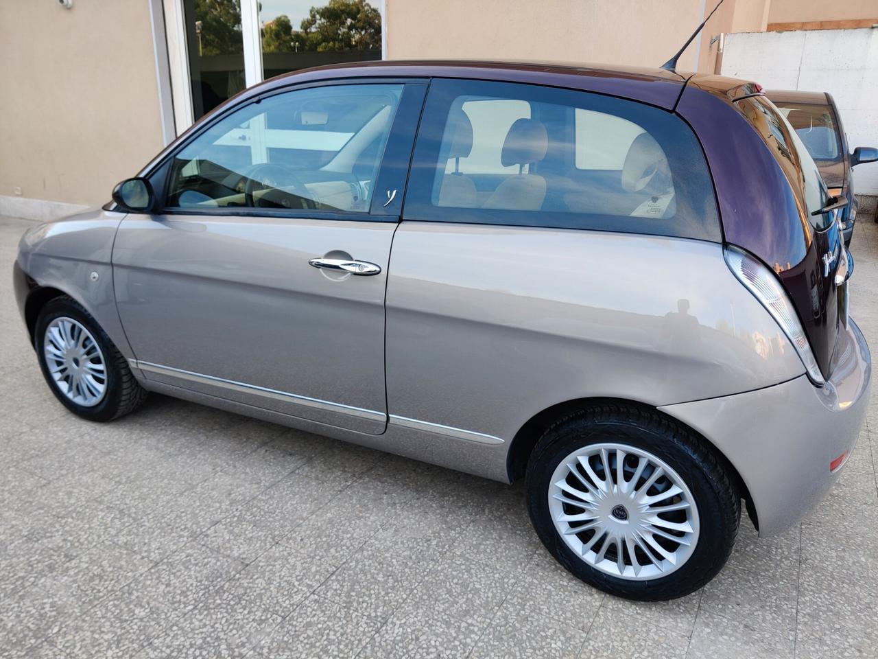 Lancia Ypsilon 1.2 Benz