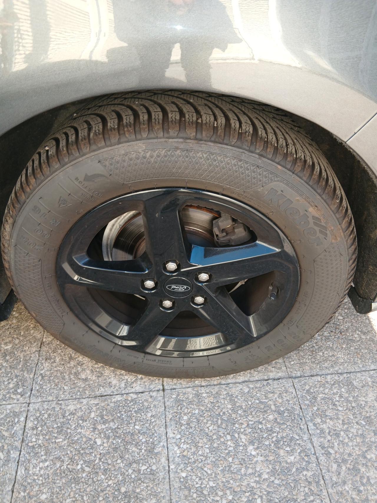 Ford Focus 1.5 EcoBlue 120 CV 5p. ST-Line