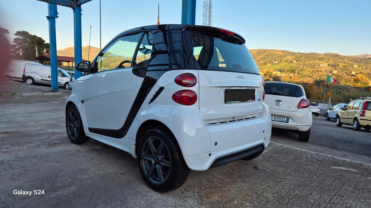 Smart ForTwo 1000 52 kW MHD coupé passion