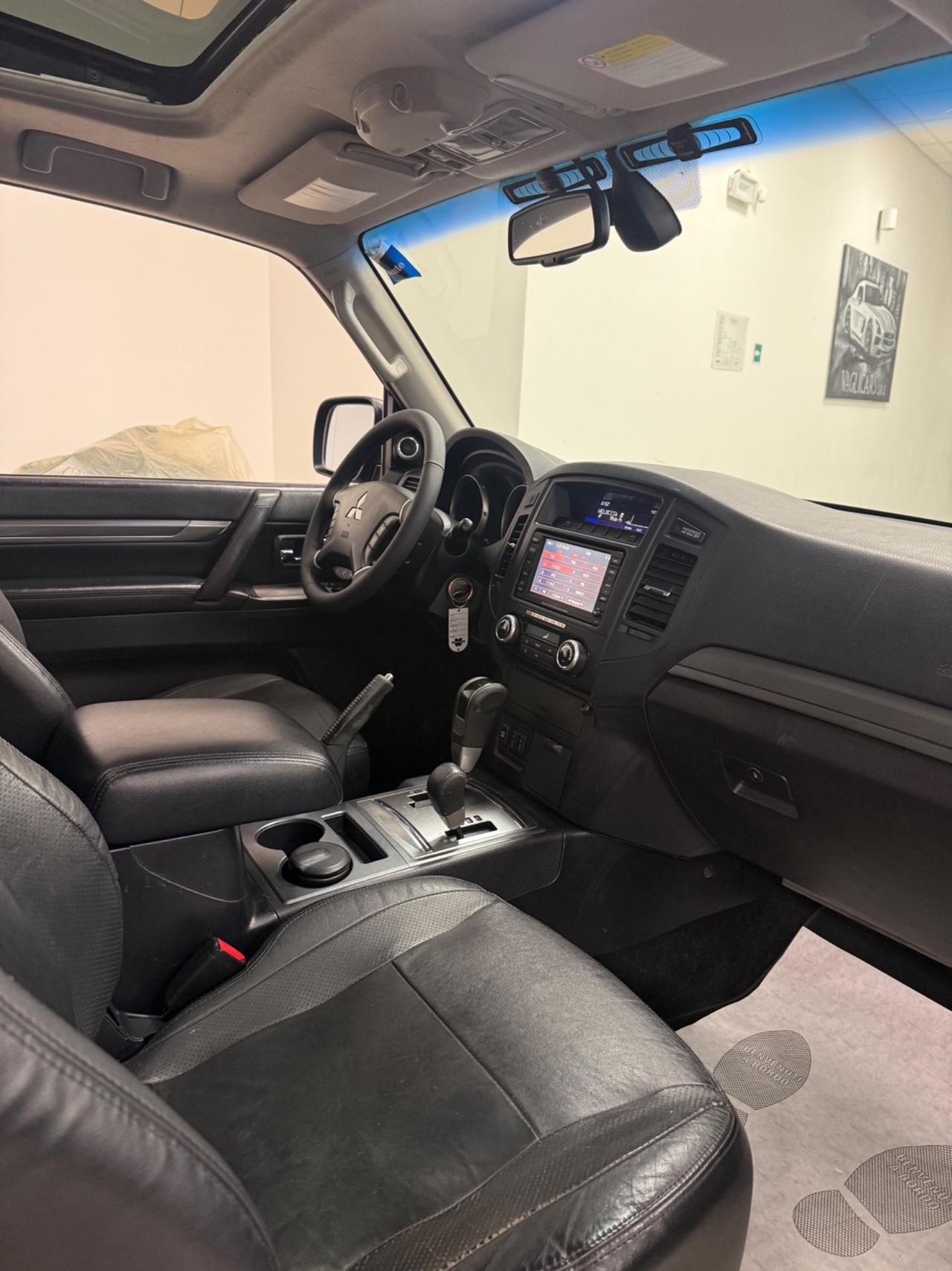 Mitsubishi Pajero 3.2 DI-D 16V aut. 5p. Instyle DPF