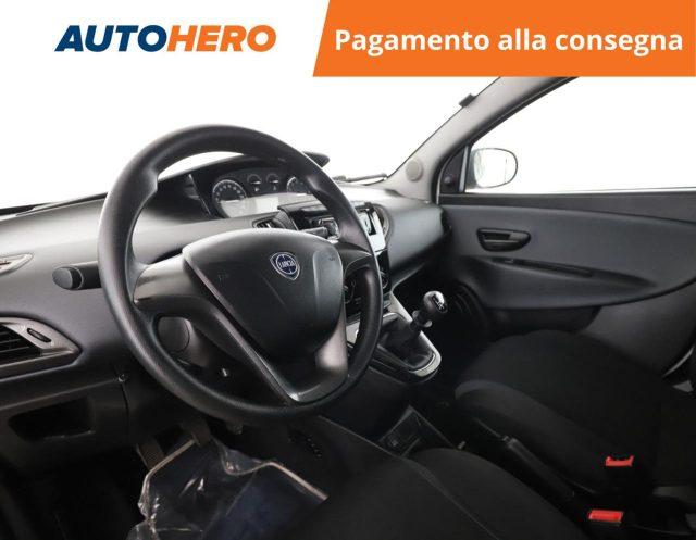 LANCIA Ypsilon 1.2 69 CV 5 porte Silver