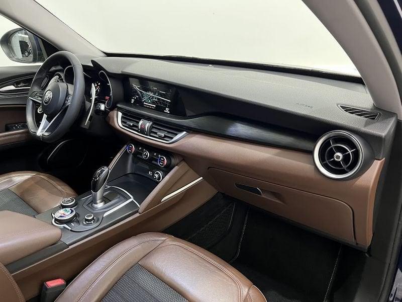 Alfa Romeo Stelvio Stelvio 2.2 Turbodiesel 210 CV AT8 Q4 Super