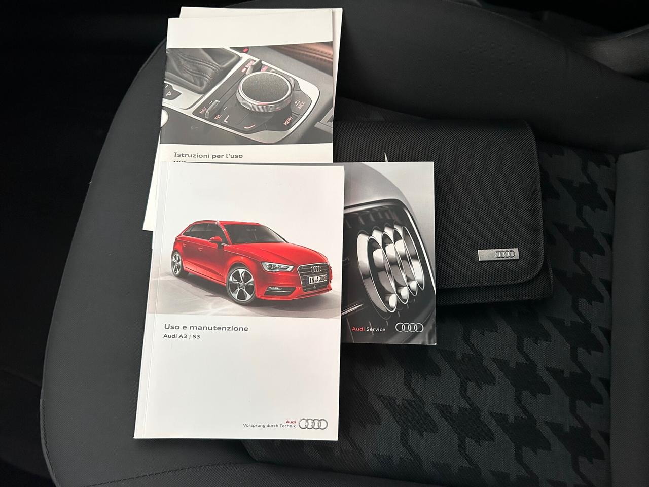 Audi A3 Sportback 1.6 TDI 110cv ADMIRED S-TRONIC E6