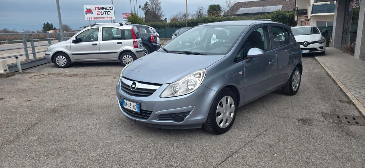 Opel Corsa 1.2 benzina Neopatentati