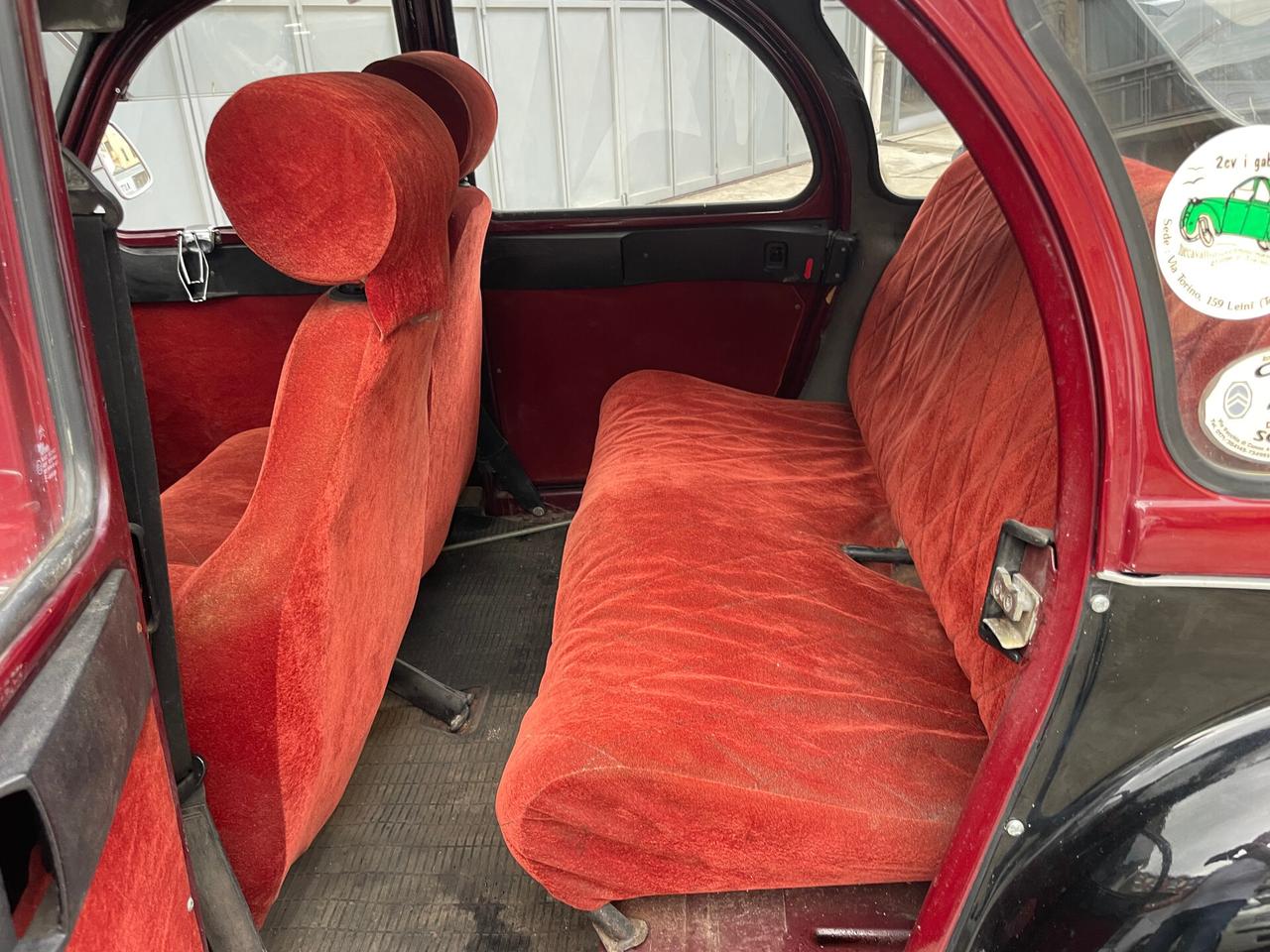 Citroen 2CV CHARLESTON