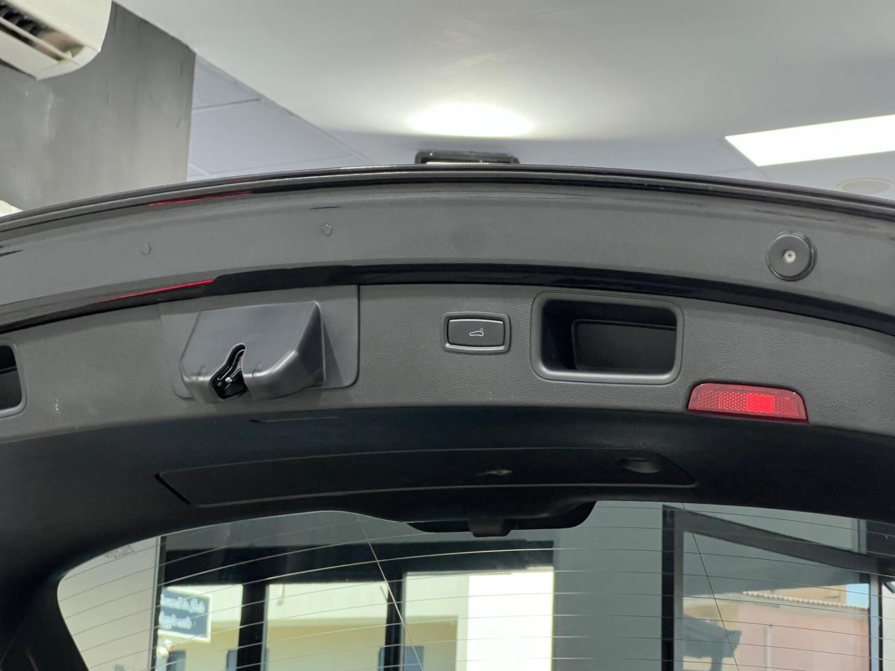 Porsche Macan 2.0 265CV