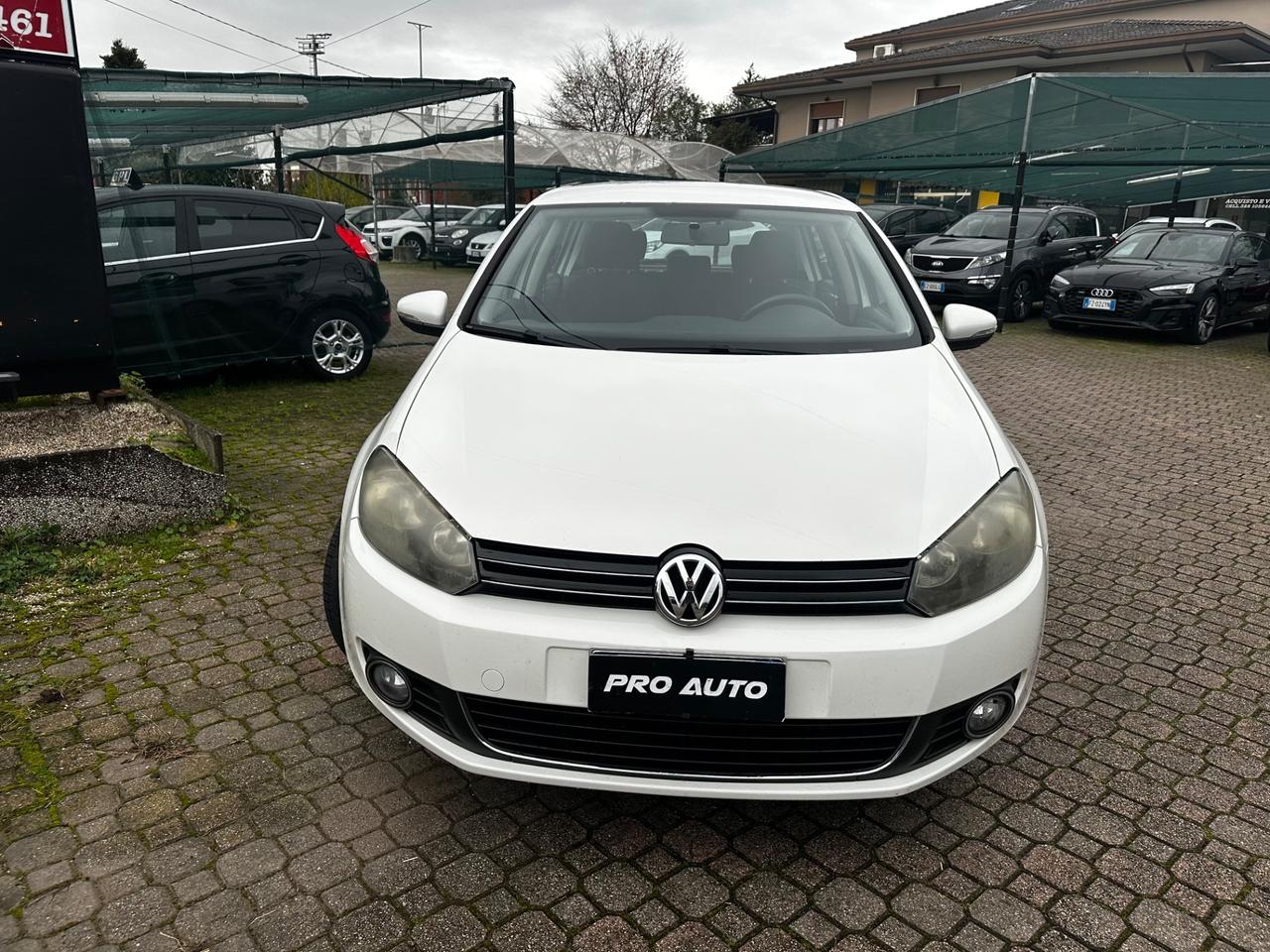 Volkswagen Golf 1.6 TDI DPF 5p. Highline