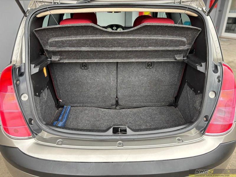 Lancia Ypsilon 1.2 16V Argento