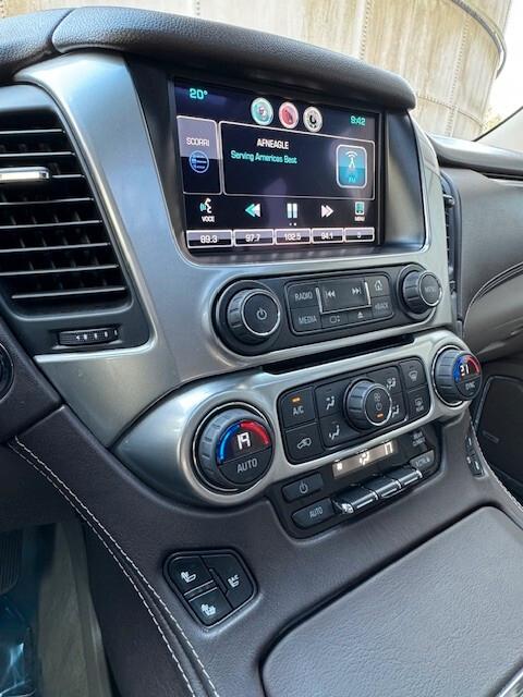 Chevrolet Suburban LTZ 5.3L V8