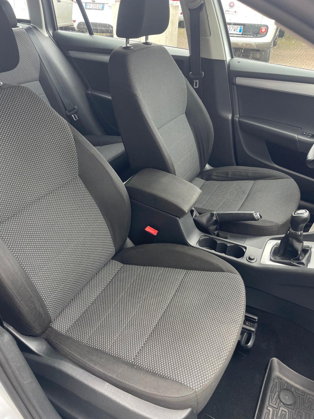 Skoda Octavia 1.6 TDI CR 105 CV Wagon Ambition
