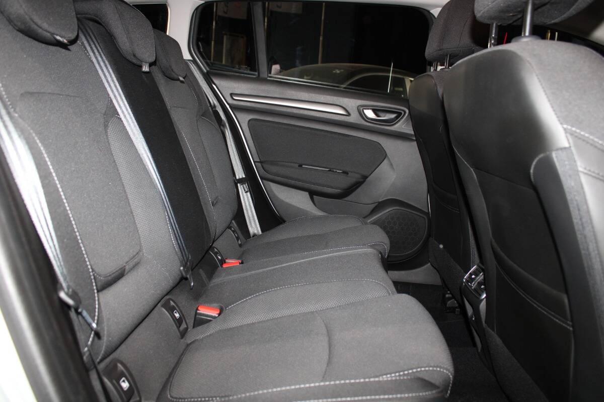 Renault Megane 1.5 blue dci Equilibre 115cv Con CARPLAY