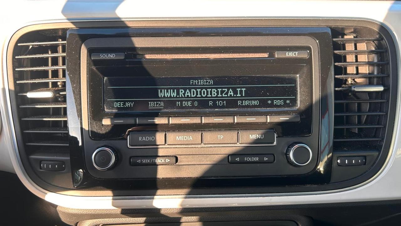 Volkswagen Maggiolino 1.6 TDI Design