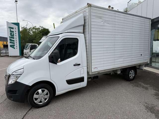 Nissan NV400 35 2.3dCi 136CV Container 4040x2050x2140 kg 1100