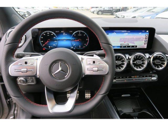 MERCEDES-BENZ GLA 200 d Automatic 4Matic Premium