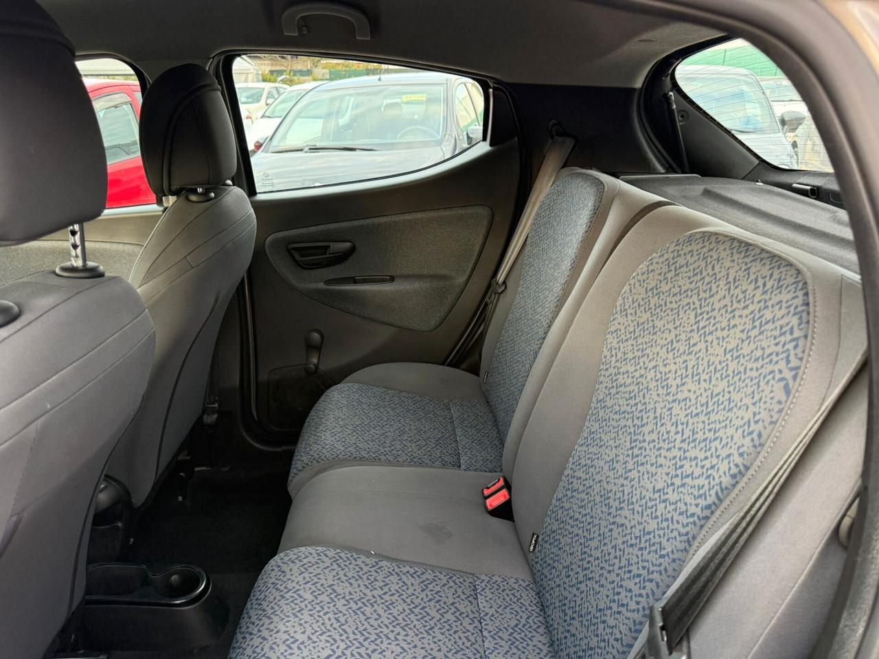 Lancia Ypsilon 1.0 FireFly 5 porte S&S Hybrid