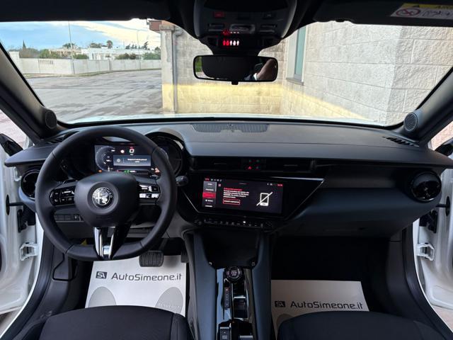ALFA ROMEO Junior 1.2 136 CV Hybrid eDCT6.