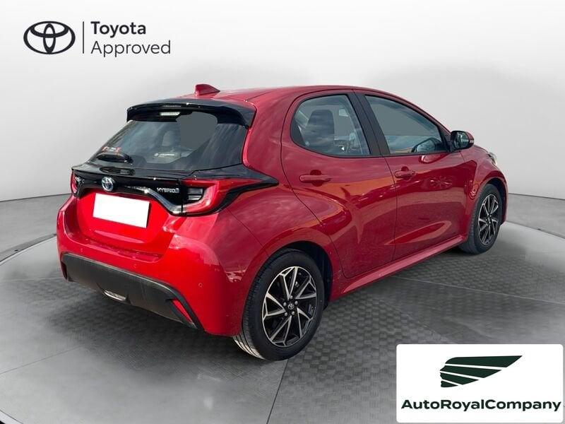 Toyota Yaris Hybrid Trend MY22 IVA ESPOSTA