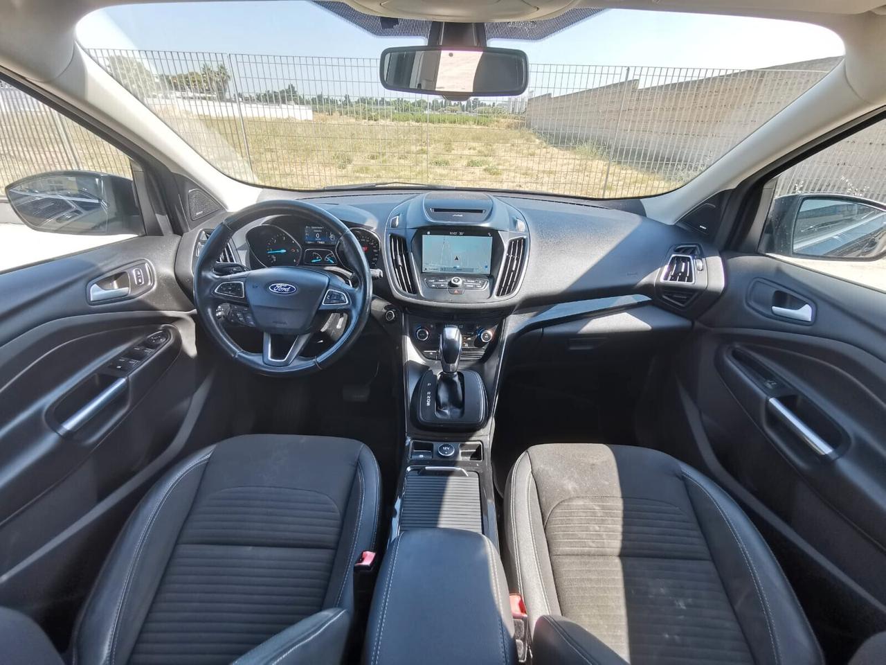 Ford Kuga 1.5 TDCI 120CV 2WD Powershift Tit.