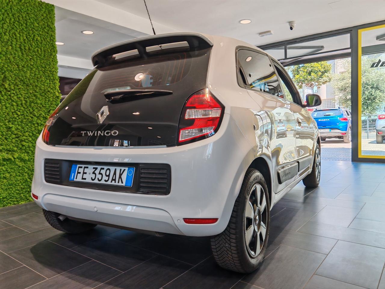 Renault Twingo TCe 90 CV EDC Lovely