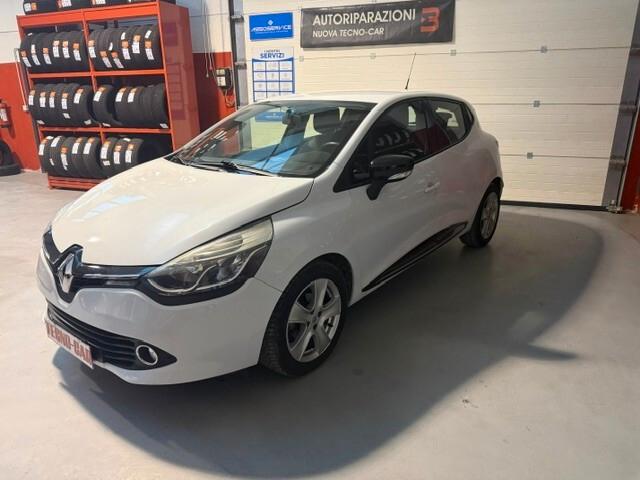 Renault Clio 1.2 75CV 5 porte Zen