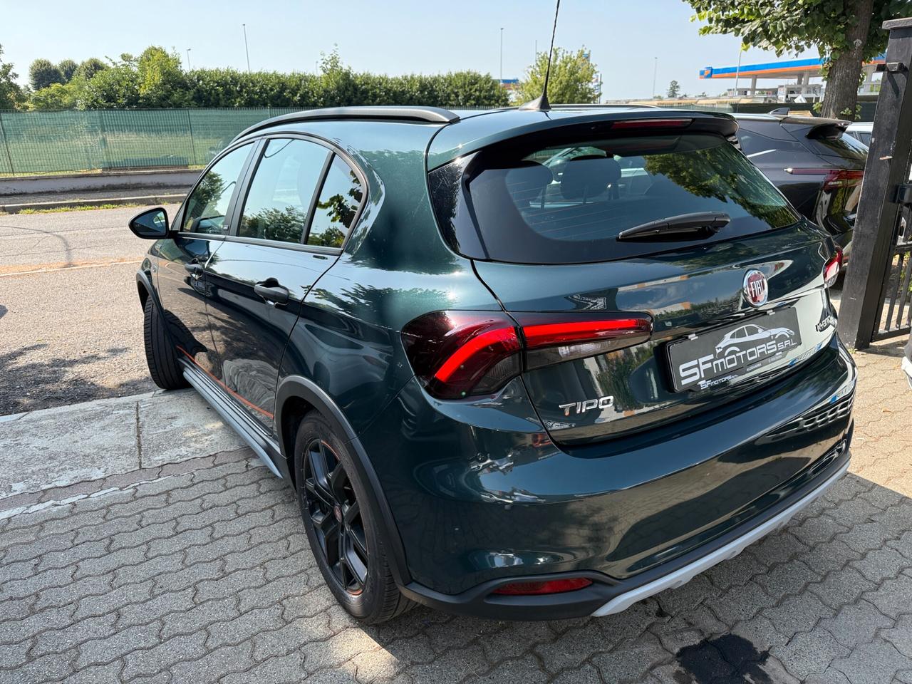Fiat Tipo 1.5 Hybrid DCT 5 porte Cross Garmin