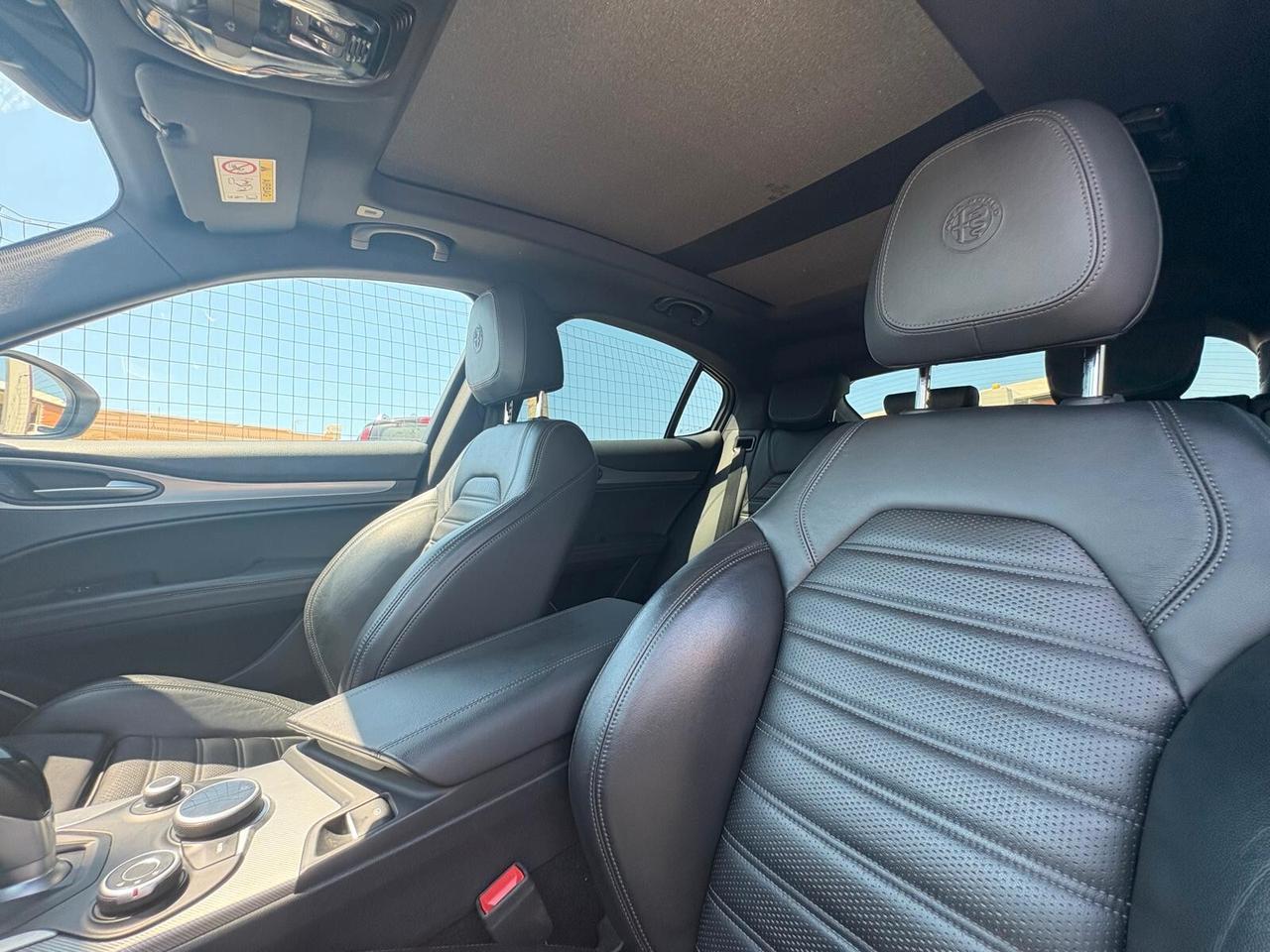 Alfa Romeo Stelvio 2.2 Turbodiesel 180 CV AT8 Q4 Executive TETTO APRIBILE