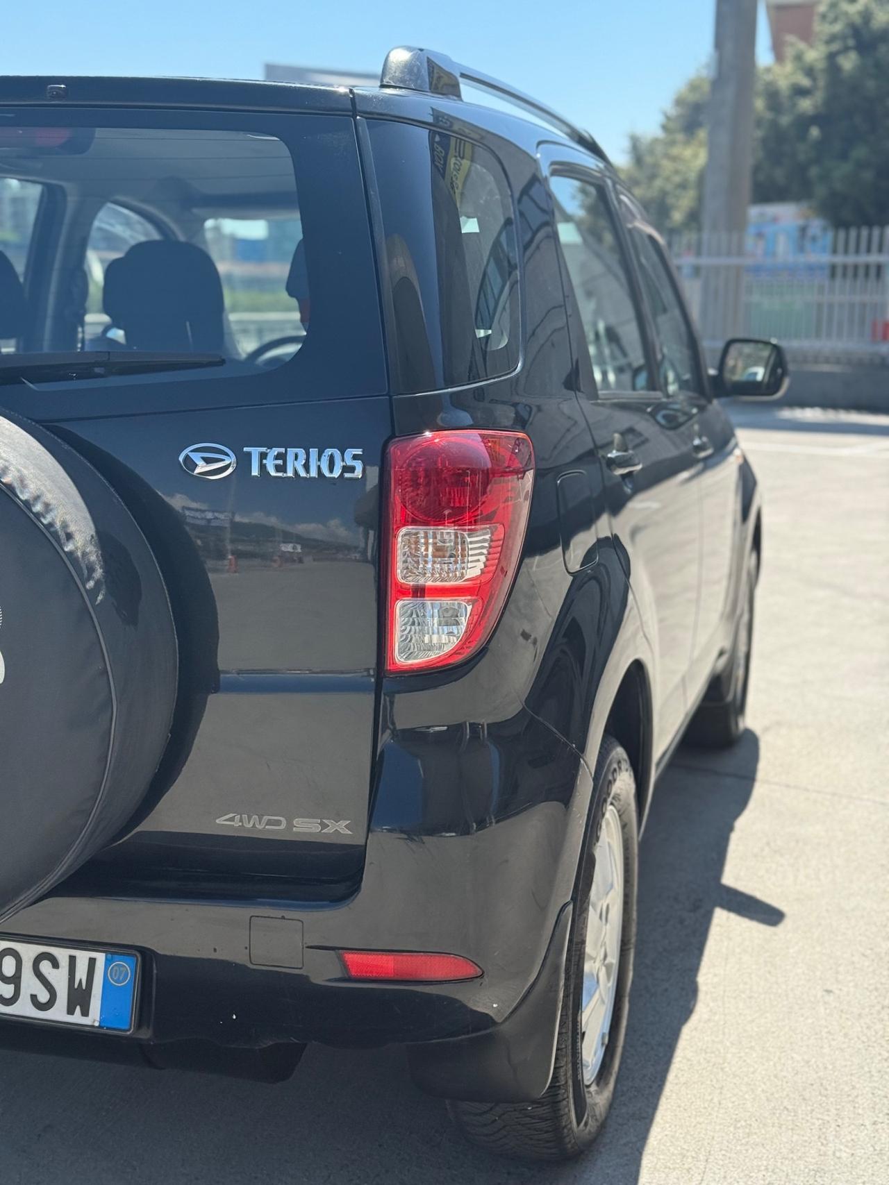 Daihatsu Terios 1.5 4WD SXA Green Powered BENZ/GPL
