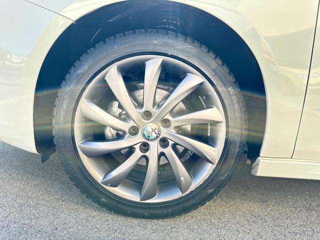 ALFA ROMEO Giulietta 1.4 Turbo 120 CV GPL Veloce OK NEOPATENTATI