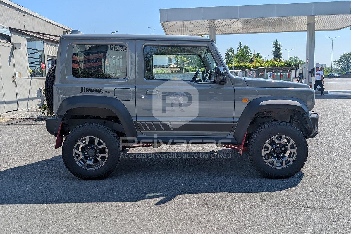 SUZUKI Jimny 1.5 5MT Top