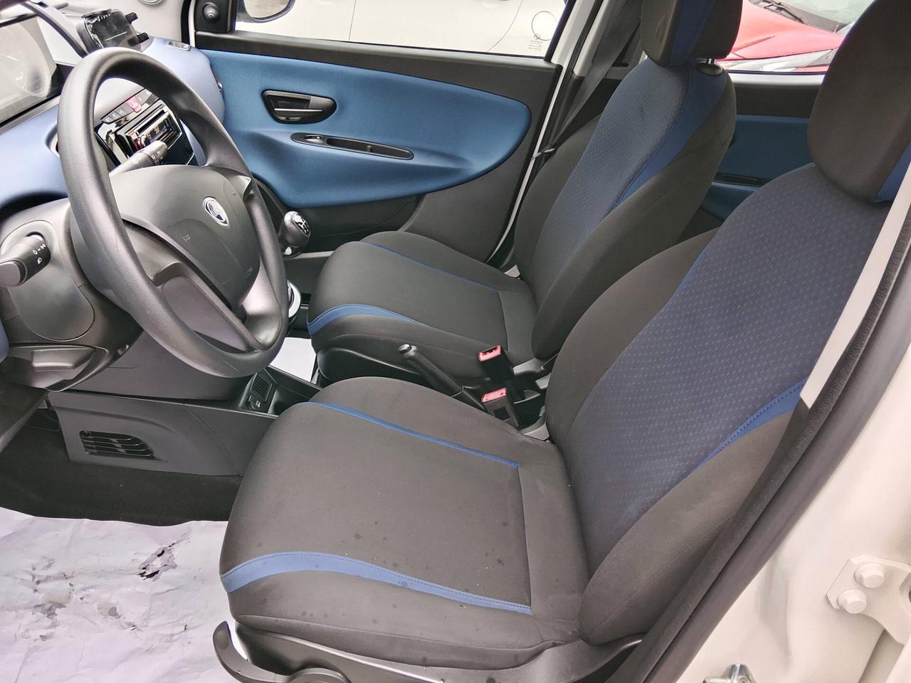 Lancia Ypsilon 1.2 2018 90K KM!