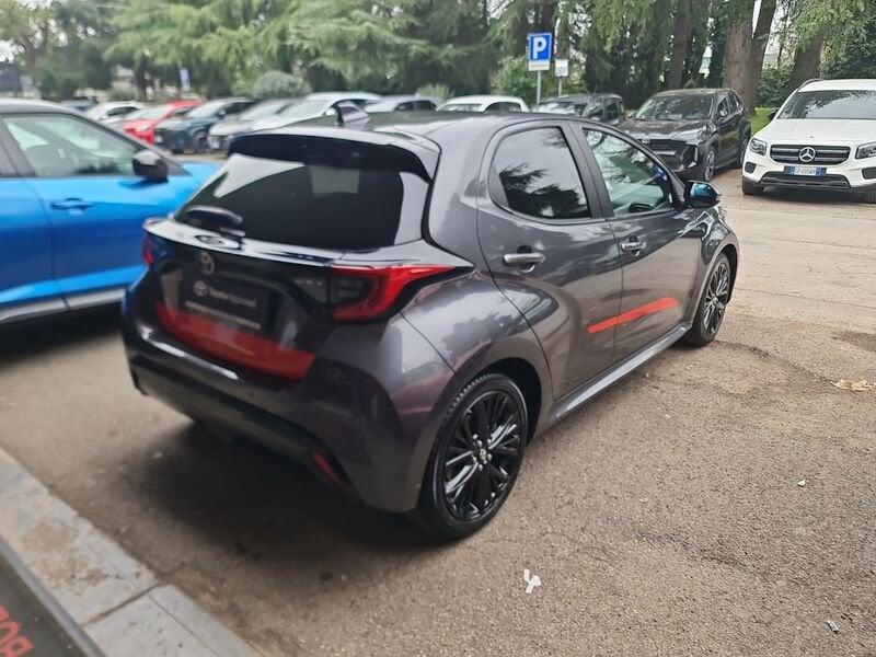 Toyota Yaris Hybrid 130 Lounge