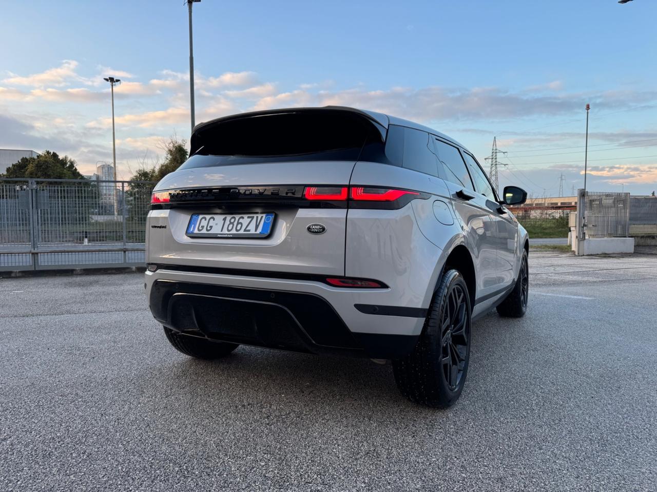 Land Rover Range Evoque 2.0D I4 163 CV AWD Auto SE