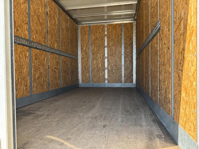 IVECO Daily 35S14S 2.3HPT PL-DC Cabinato