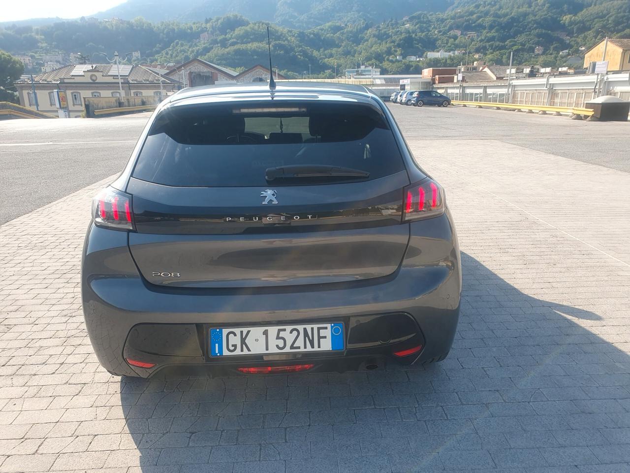 Peugeot 208 PureTech 100 Stop&Start 5 porte Allure