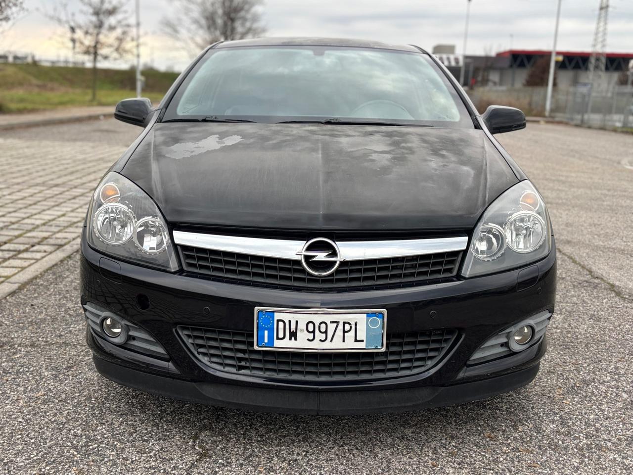Opel Astra GTC 1.6 16V VVT 3 porte Enjoy