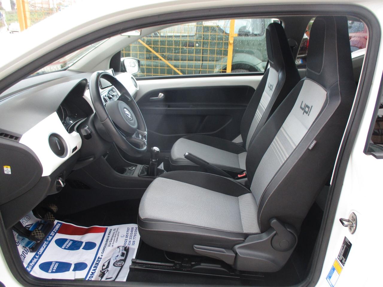 Volkswagen up! 1.0 75 CV MOLTO BELLA