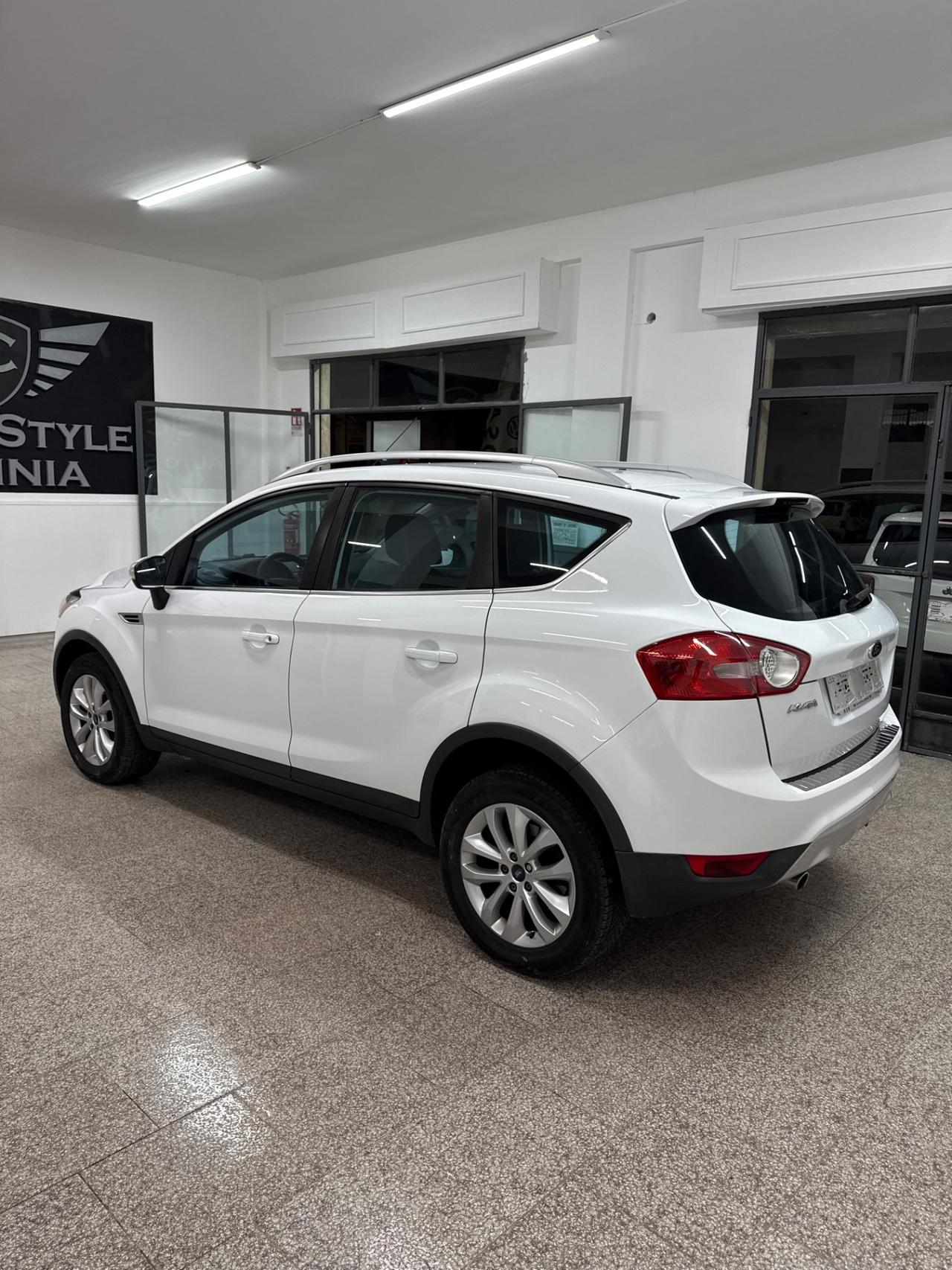 Ford Kuga 2.0 TDCi 136 CV 2WD Titanium DPF