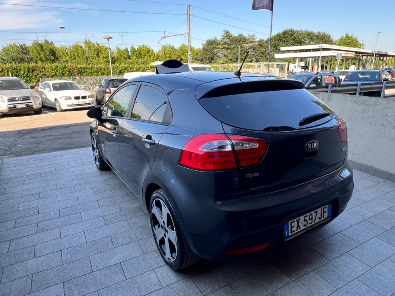 Kia Rio 1.1 CRDi 5p. Cool