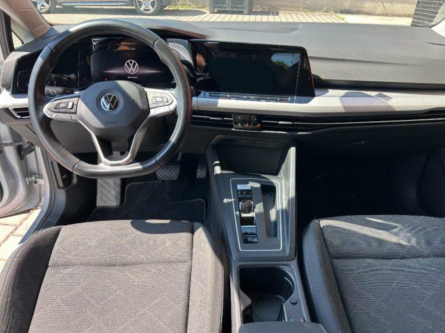 VOLKSWAGEN Golf 1.5 TGI DSG Life