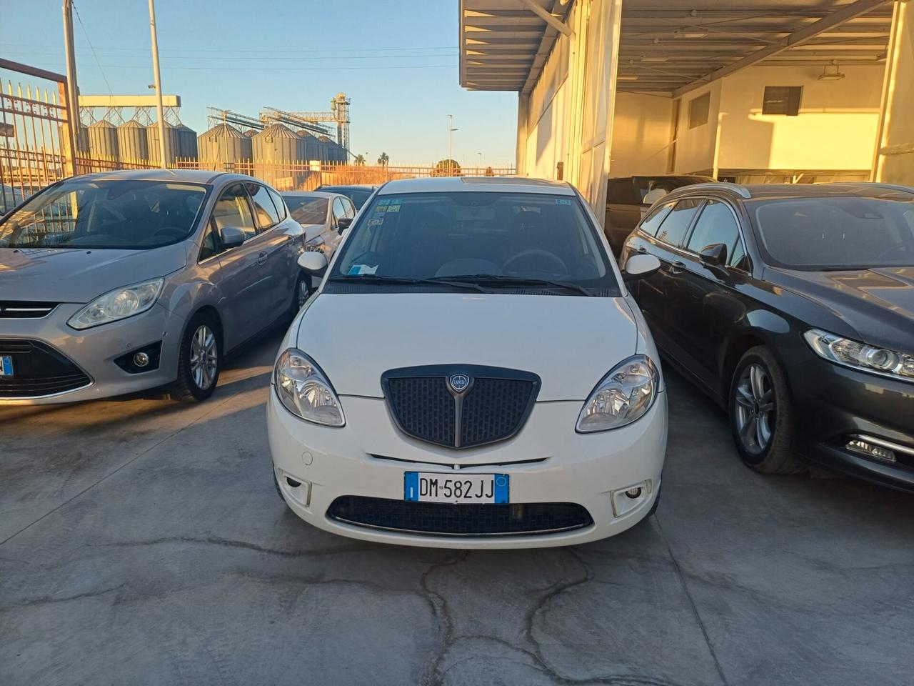 Lancia Ypsilon 1.3 Mjet 75Cv Momo Sport