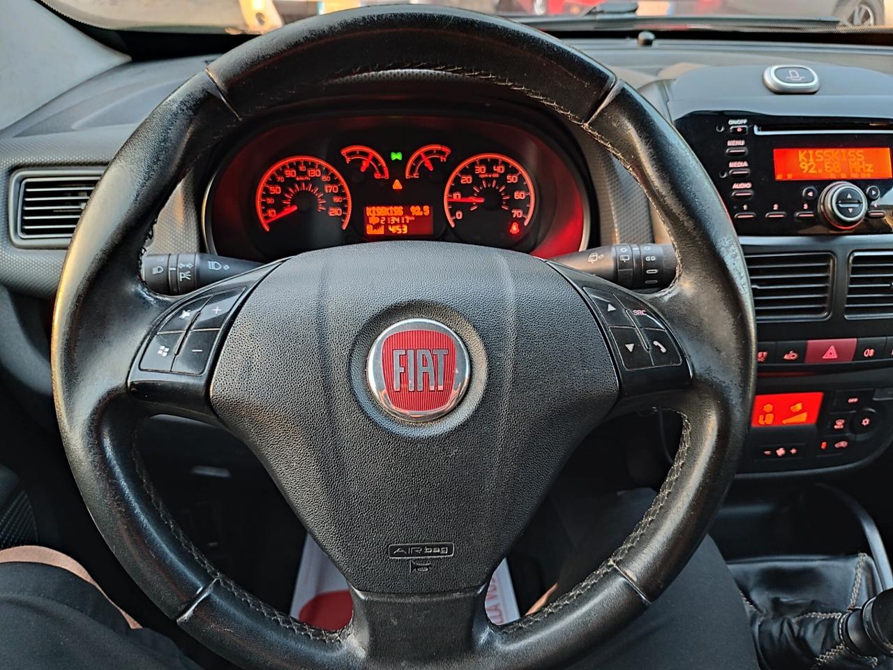 FIAT DOBLO 2011 A METANO DI CASA 1.4T-JET STUPENDO