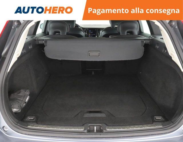 VOLVO V60 B3 Geartronic Momentum Business