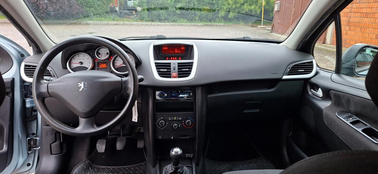Peugeot 207 1.4 8V 75CV 3p. Energie Sport ECO GPL