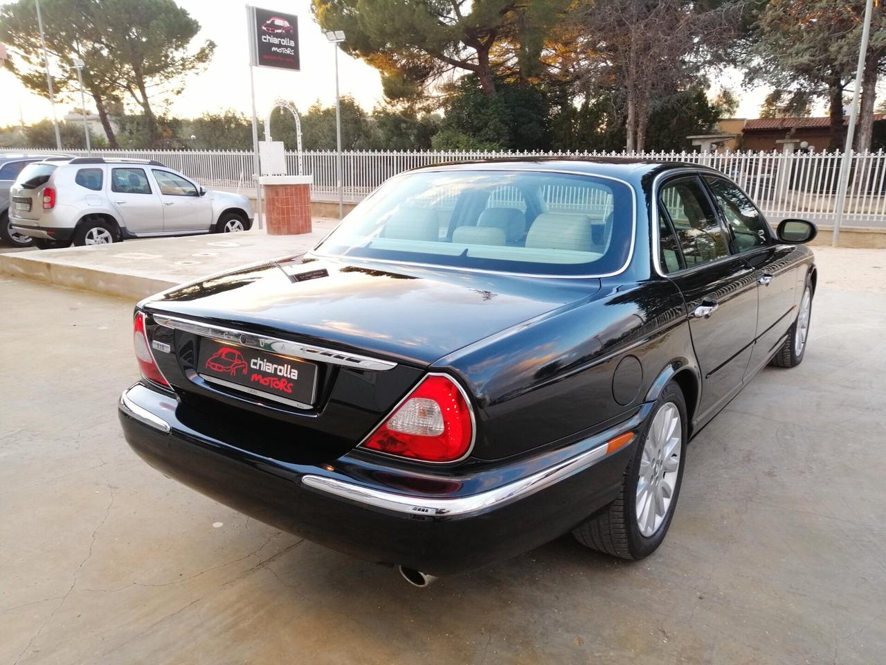 Jaguar XJ 4.2 V8 cat Super V8 EXECUTIVE