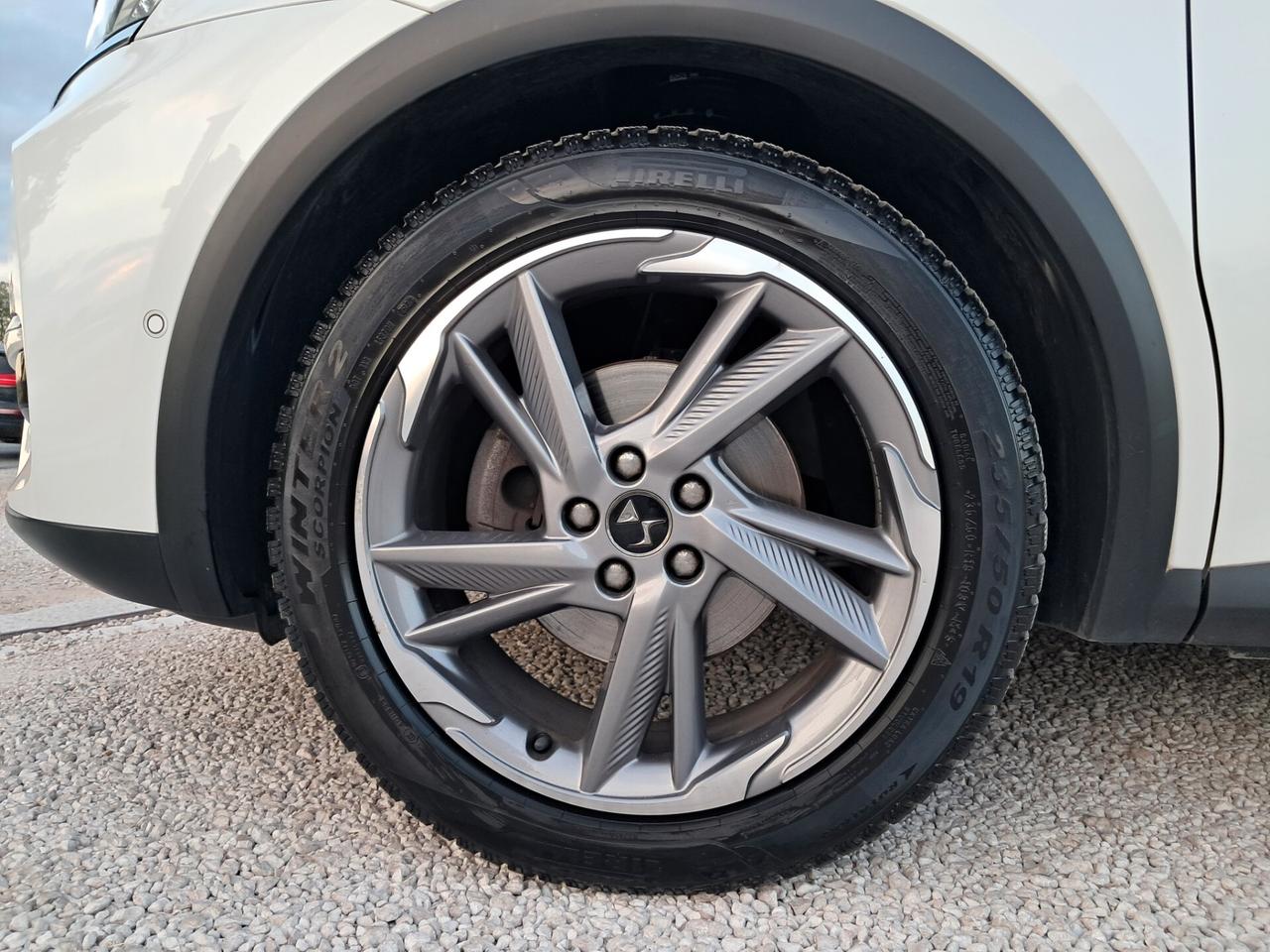 DS7Crossback 1.5HDi 130CV-CAM360°-NAVI*LEDVISION