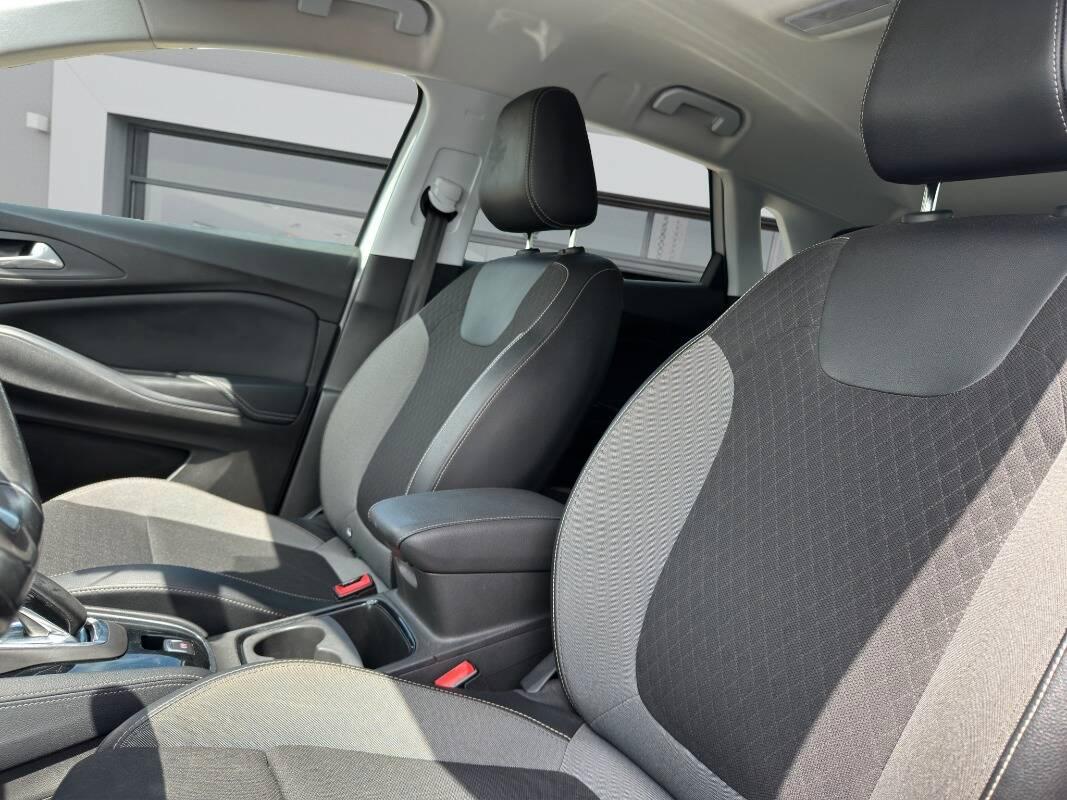 Opel Grandland X 1.6 phev Design Line AUTOMATICA e TELECAM